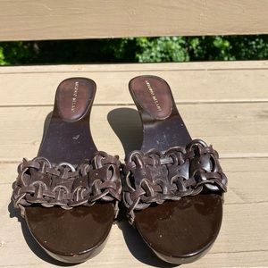 Antonio Melani heeled sandal 8.5